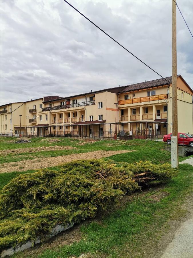 Apartman Family S Vyhladom Na Choc Лучки Экстерьер фото