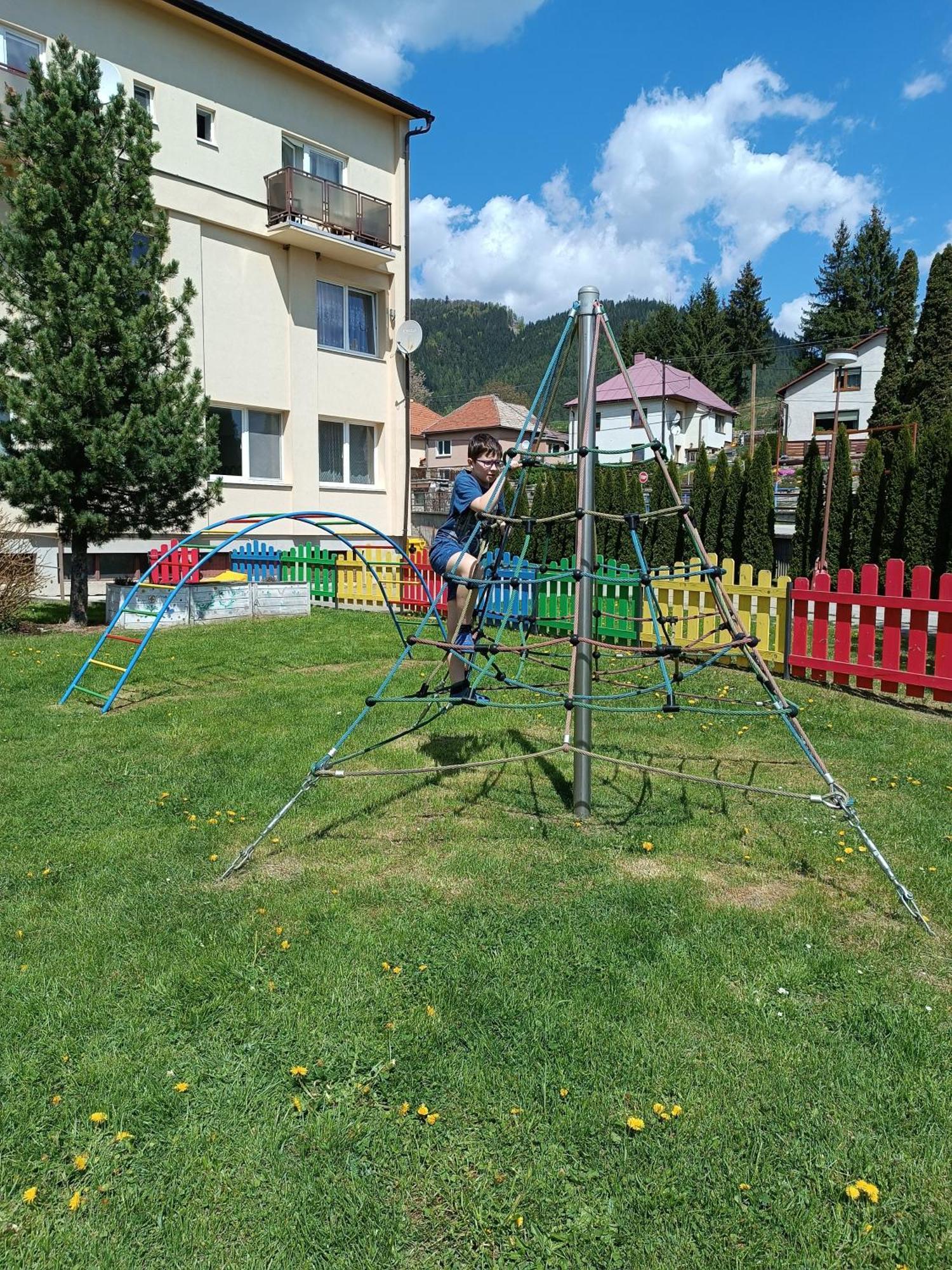 Apartman Family S Vyhladom Na Choc Лучки Экстерьер фото